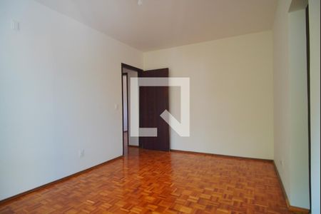 Quarto Suíte de casa à venda com 3 quartos, 250m² em Vila Jardim, Porto Alegre