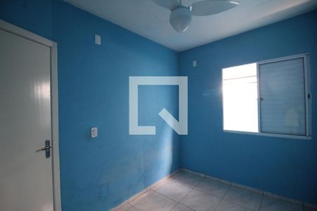 Quarto 2 de casa de condomínio para alugar com 2 quartos, 35m² em Olaria, Canoas