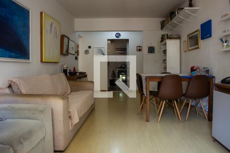 Sala de apartamento à venda com 2 quartos, 67m² em Catete, Rio de Janeiro