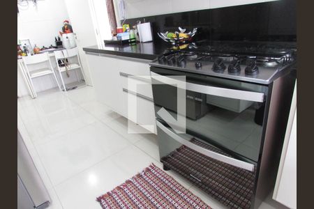 Cozinha de apartamento para alugar com 4 quartos, 200m² em Paraíso do Morumbi, São Paulo