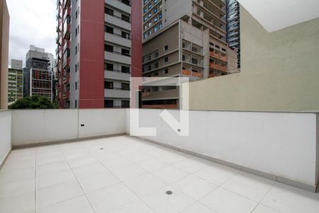 Varanda de kitnet/studio à venda com 1 quarto, 67m² em Pinheiros, São Paulo