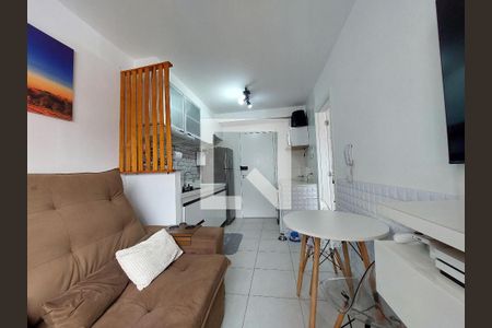 Sala de apartamento para alugar com 1 quarto, 27m² em Jardim Cidália, São Paulo