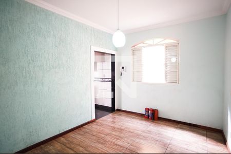 Sala de Jantar de casa para alugar com 3 quartos, 270m² em Planalto, Belo Horizonte