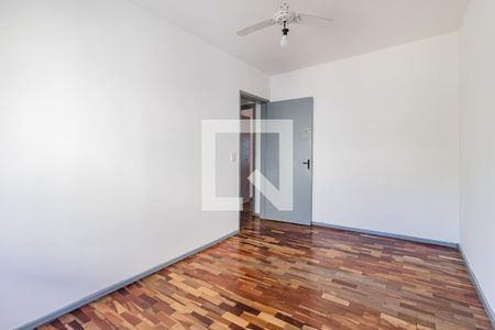 Quarto 2 de apartamento para alugar com 2 quartos, 55m² em Humaitá, Porto Alegre