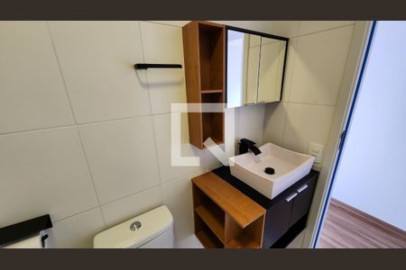 Banheiro de apartamento para alugar com 3 quartos, 54m² em Jardim Carlos Gomes, Jundiaí