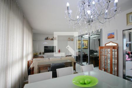 Sala de apartamento à venda com 4 quartos, 140m² em Carmo, Belo Horizonte