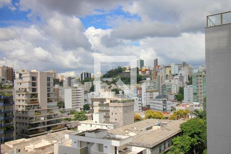 Vista de apartamento à venda com 4 quartos, 140m² em Carmo, Belo Horizonte