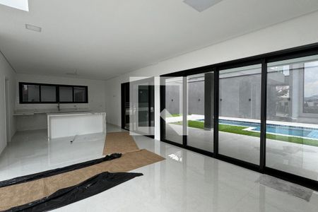Sala de casa de condomínio à venda com 4 quartos, 356m² em Residencial Burle Marx, Santana de Parnaíba