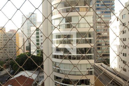 Vista de apartamento à venda com 4 quartos, 167m² em Vila Uberabinha, São Paulo