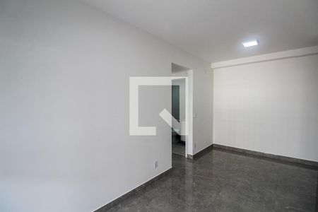 Sala de apartamento para alugar com 2 quartos, 64m² em Jardim Independência, São Paulo