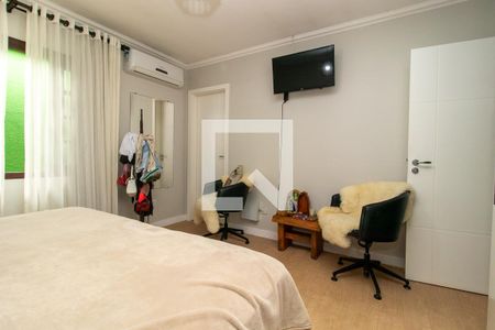 Quarto 1 Suíte de casa para alugar com 3 quartos, 300m² em Santa Felicidade, Curitiba