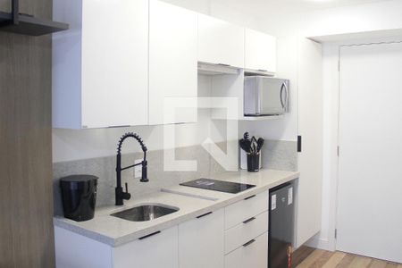 Cozinha de kitnet/studio à venda com 1 quarto, 27m² em Partenon, Porto Alegre