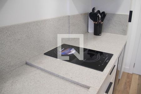 Cozinha de kitnet/studio à venda com 1 quarto, 27m² em Partenon, Porto Alegre