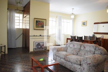 Sala 1 de casa para alugar com 4 quartos, 360m² em Água Verde, Curitiba