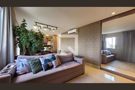Sala de apartamento à venda com 2 quartos, 108m² em Taquaral, Campinas