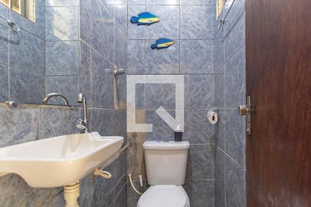 Lavabo de casa à venda com 3 quartos, 120m² em Goiânia, Belo Horizonte