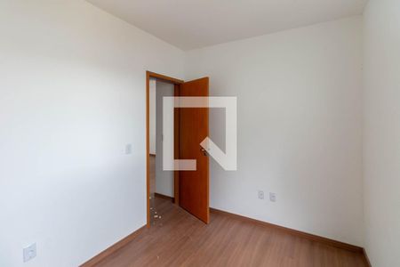 Sala de apartamento à venda com 2 quartos, 52m² em Arvoredo, Contagem