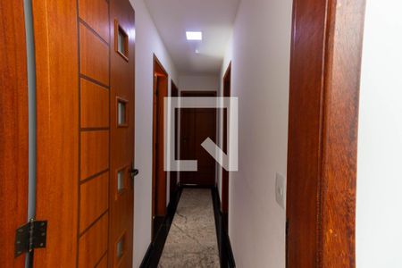 Corredor de apartamento à venda com 4 quartos, 242m² em Ingá, Niterói
