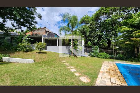 Casa de condomínio à venda com 600m², 4 quartos e 15 vagas Casa de condomínio à venda com 600m², 4 quartos e 15 vagasÁrea Externa
