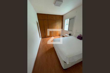 Quarto 2 de casa para alugar com 4 quartos, 175m² em Jardim Ester Yolanda, São Paulo