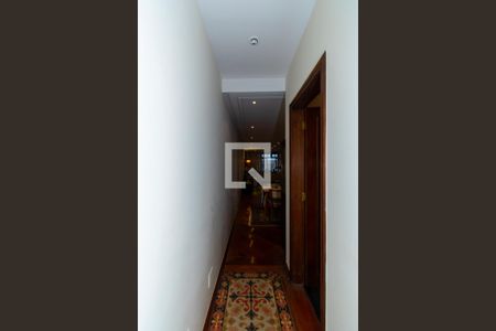 Corredor de casa para alugar com 4 quartos, 278m² em Planalto Paulista, São Paulo