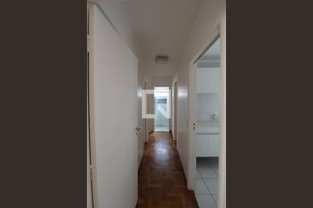 Corredor de apartamento à venda com 2 quartos, 80m² em Vila Uberabinha, São Paulo