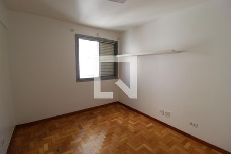 Quarto 2 de apartamento para alugar com 2 quartos, 80m² em Vila Uberabinha, São Paulo