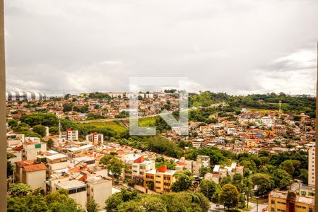 Vista de apartamento à venda com 3 quartos, 110m² em Conjunto California, Belo Horizonte
