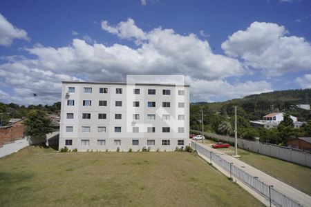 Sala_Vista de apartamento à venda com 2 quartos, 45m² em Protásio Alves, Porto Alegre