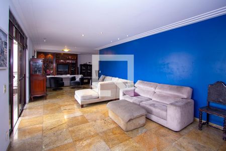 Sala de apartamento à venda com 4 quartos, 250m² em Ingá, Niterói