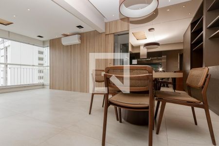 Sala de apartamento para alugar com 2 quartos, 72m² em Campo Belo, São Paulo