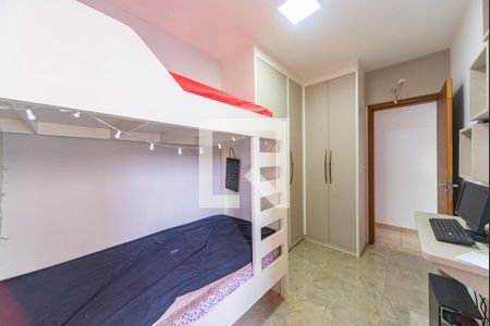 Quarto 1 de apartamento para alugar com 2 quartos, 120m² em Vila Vitória, Santo André