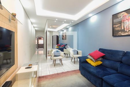 Casa à venda com 212m², 4 quartos e 3 vagasCasa 01 - Sala