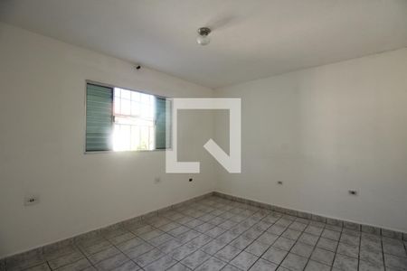 Quarto 1 de casa à venda com 2 quartos, 140m² em Jardim Faria Lima, Taboão da Serra