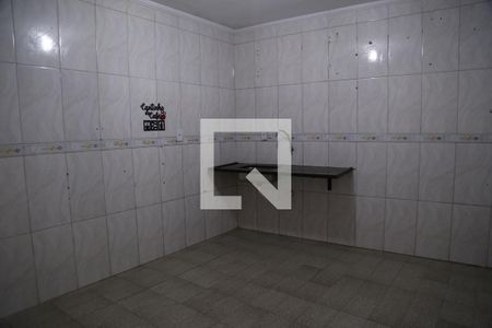 Cozinha de casa para alugar com 1 quarto, 30m² em Jardim do Tiro, São Paulo