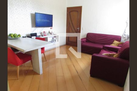 Apartamento à venda com 58m², 2 quartos e 1 vagaSala