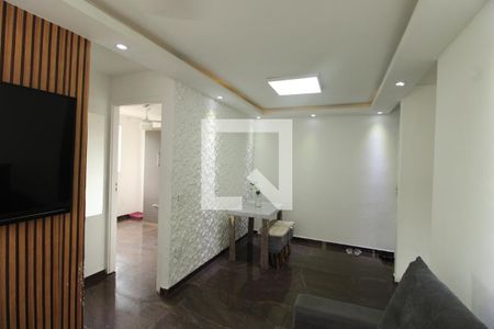 Sala de apartamento à venda com 2 quartos, 43m² em Engenheiro Leal, Rio de Janeiro