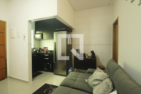 Casa de condomínio à venda com 120m², 2 quartos e 1 vagaSala