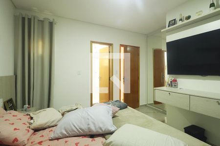 Suíte 1 - Quarto 1 de casa de condomínio para alugar com 2 quartos, 120m² em Vila Príncipe de Gales, Santo André