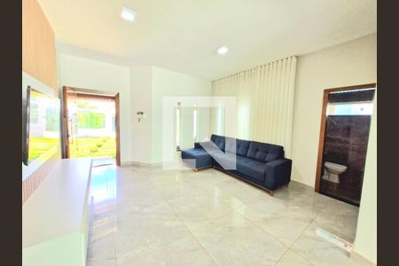 Sala de casa à venda com 3 quartos, 500m² em Joana Marques, Lagoa Santa