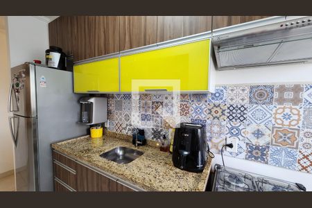 Cozinha e Área de Serviço de apartamento à venda com 2 quartos, 54m² em Distrito Industrial, Jundiaí