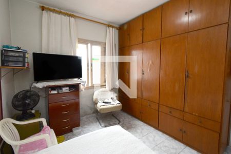 Quarto 1 de casa para alugar com 2 quartos, 130m² em Vila Gea, São Paulo