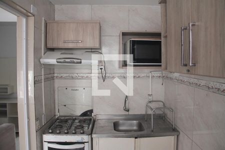 Cozinha de apartamento à venda com 1 quarto, 30m² em Centro Histórico, Porto Alegre