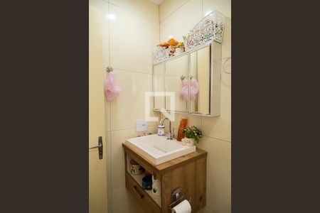 Apartamento à venda com 47m², 2 quartos e 1 vaga Apartamento à venda com 47m², 2 quartos e 1 vagaBanheiro