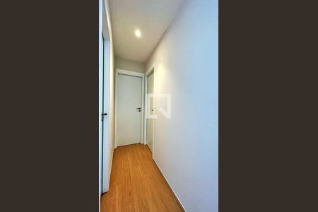 Corredor dos Dormitórios de apartamento para alugar com 2 quartos, 58m² em Picanço, Guarulhos