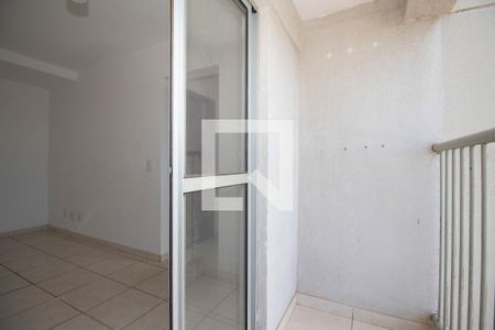Sacada de apartamento para alugar com 3 quartos, 65m² em Qs 501, Brasília