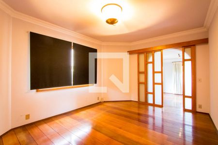 Sala de TV de apartamento para alugar com 4 quartos, 266m² em Centro, Santo André