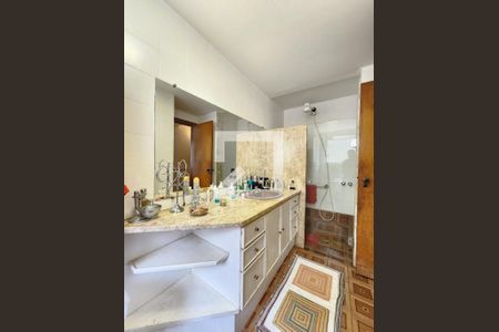 Banheiro da Suíte de apartamento à venda com 4 quartos, 202m² em Funcionários, Belo Horizonte