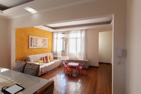 Sala  de apartamento à venda com 3 quartos, 106m² em Nova Floresta, Belo Horizonte