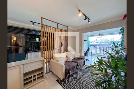 Sala de apartamento para alugar com 2 quartos, 66m² em Santo Amaro, São Paulo